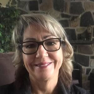 Meet your Posher, Marie-josée